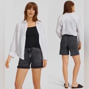 Everlane 100% Cotton “the Denim Shorts” in faded black Wash  Size 23
